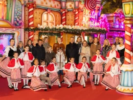 Aperçu de l'actualité Retour en images sur l’inauguration officielle du Village de Noël